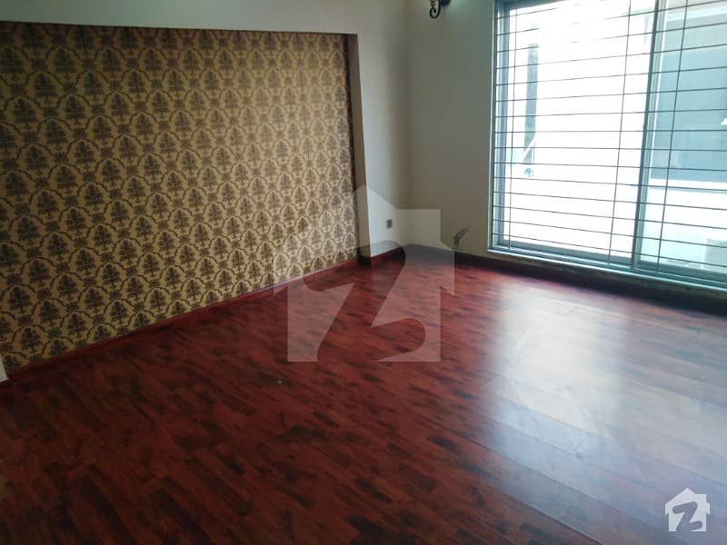 14 Marla Full Bungalow For Rent In Dha