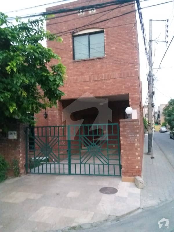 Corner 10 Marla Bungalow For Rent Near To DHA Main Boulevard Fort Villas Lahore Punjab