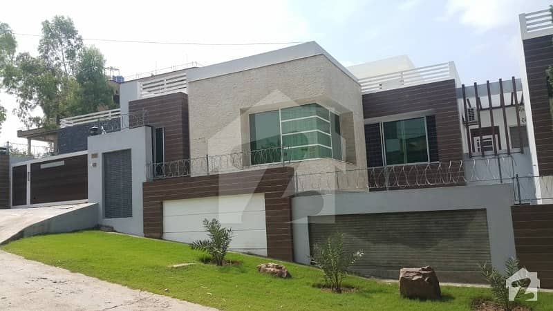 2 Kanal New Well Furnished House For Sale In Shaheen Farms