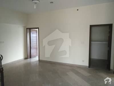 1 Kanal Semi Furnished Beautifull House Near To Park For Rent 1 Kanal Semi Furnished Beautifull House Near To Park For Rent