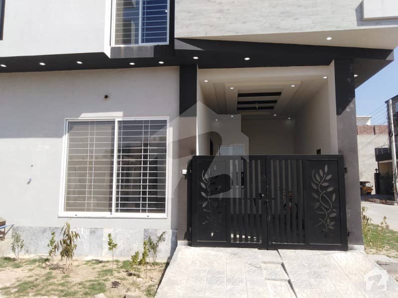 3.3 Marla Corner House Is Available For Sale In Ghalid City Faisalabad