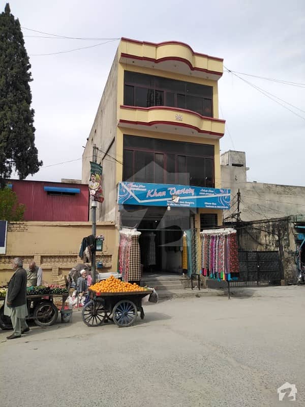 مسلم ٹاؤن راولپنڈی میں 8 کمروں کا 5 مرلہ عمارت 2.7 کروڑ میں برائے فروخت۔