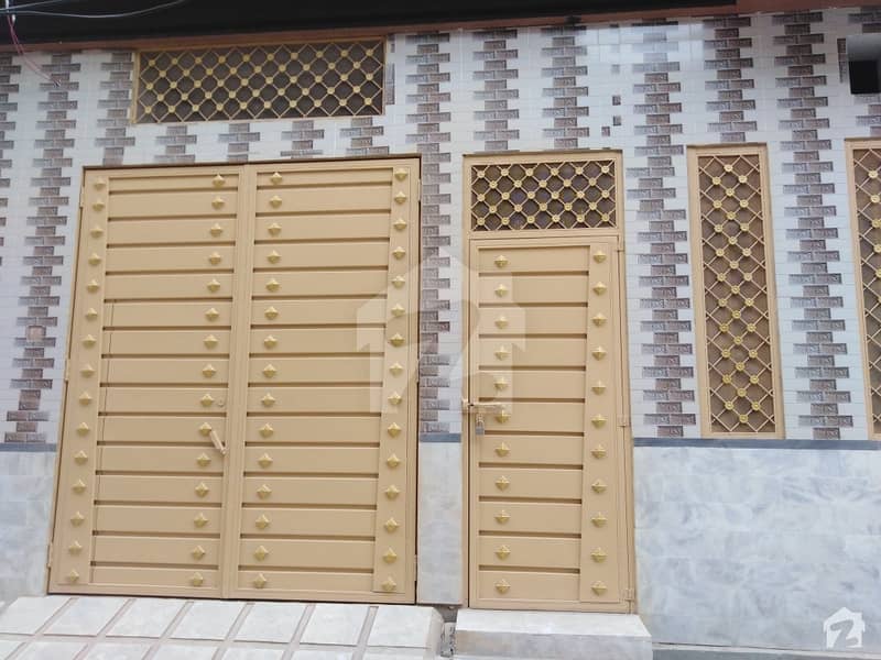 رِنگ روڈ پشاور میں 5 کمروں کا 3 مرلہ مکان 47 لاکھ میں برائے فروخت۔