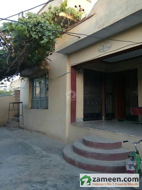 One Kanal House For Sale Or Exchangeable With Only Comercioal Place Like Shop Or Land
