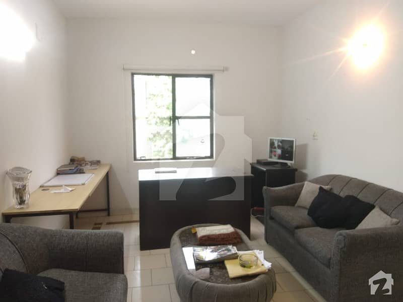 Main Airport Road 6 Marla Facing Park House Eden Avenue For Rent Main Airport Road 6 Marla Facing Park House Eden Avenue For Rent