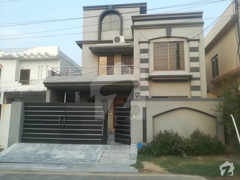 10 Marla Elegant And Affordable House With Gas For Sale Exclusive Offer In Park View Villas