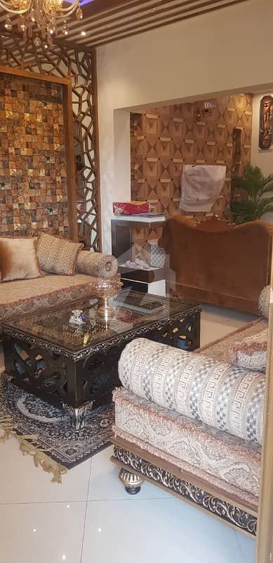 داود هومز ڈیفینس روڈ لاہور میں 4 کمروں کا 5 مرلہ مکان 1.3 کروڑ میں برائے فروخت۔