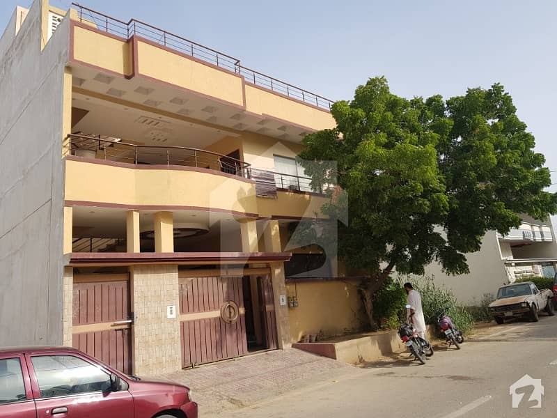 کاٹن اکسپوٹ کوآپریٹو ہاؤسنگ سوسائٹی کراچی میں 7 کمروں کا 10 مرلہ مکان 2.25 کروڑ میں برائے فروخت۔