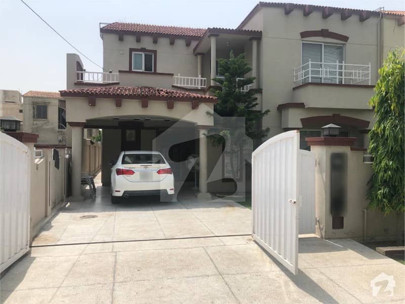 15 Marla House For Sale Near To Park And Mosque Market