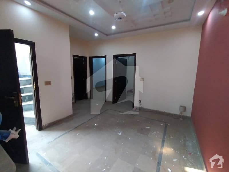 675 Sq Ft  Flat Availabe For Rent Near Raiwind And Ucp