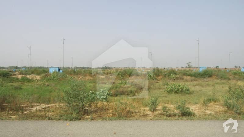 5 Marla Plot At Top Location Available For Sale In Phase 6 Block E