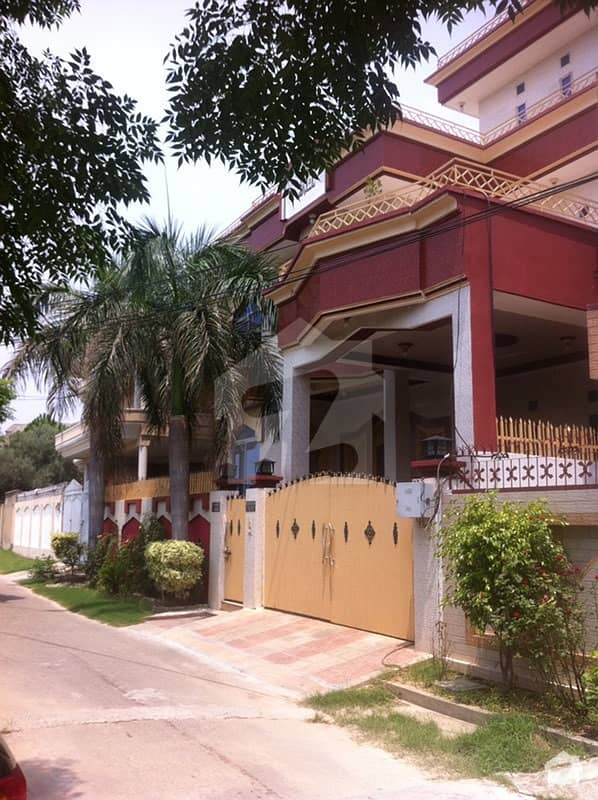 Triple Storey House Is Available For Sale I J Colony Kharian Cant Cantt