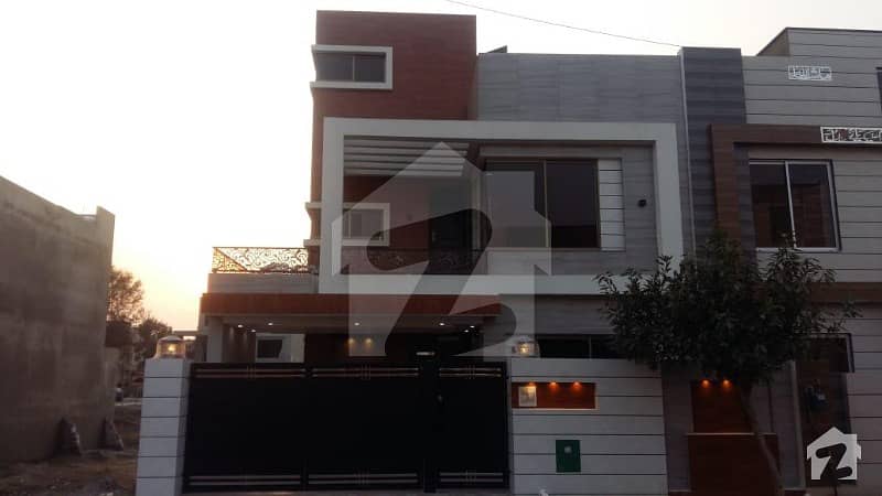 A Nicely Build 10 Marla Brand New House Is Available For Sale In Bahria Town Lahore