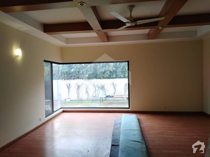 1 Kanal Beautiful Bungalow For Rent Dha Phase 3