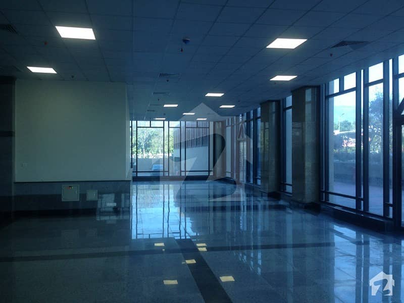 3700 Sq Ft State Life Tower Brand New Building Blue Area 3700 Sq Ft State Life Tower Brand New Building Blue Area