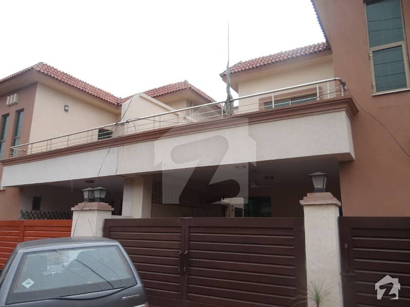 Easy Deal For 3 Bed Special Sd House In Askari 11