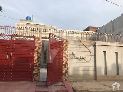 جھنگ روڈ فیصل آباد میں 3 کمروں کا 8 مرلہ مکان 80 لاکھ میں برائے فروخت۔