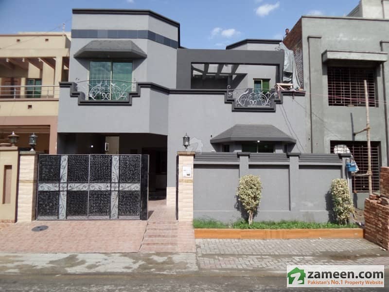 9 Marla Brand New Renovated Double Storey House For Sale Near UCP Shaukat Khanum Hospital With Heart Breaking Elevation 9 Marla Brand New Renovated Double Storey House For Sale Near UCP Shaukat Khanum Hospital With Heart Breaking Elevation