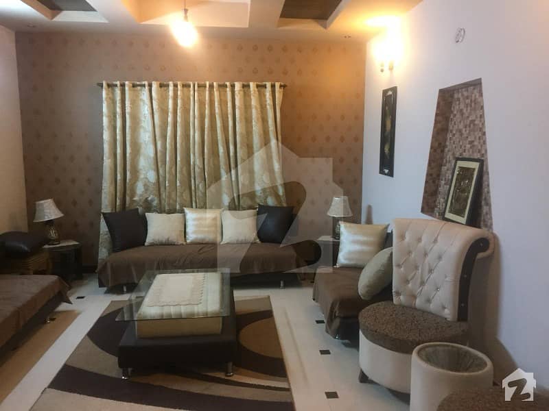 8 Marla House For Sale In  Umar Block Sector B Bahria Town Lahore