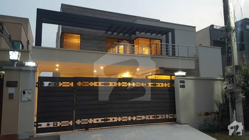 13 Brand New Corner House 4 Bed Double Unit For Sale In Abdalian Comparative Society