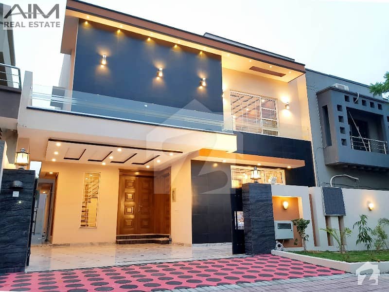 Designer 11 Marla House For Sale In Bahria Town