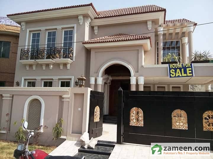 10 Marla Bungalow Available For Sale In Dha Phase 6