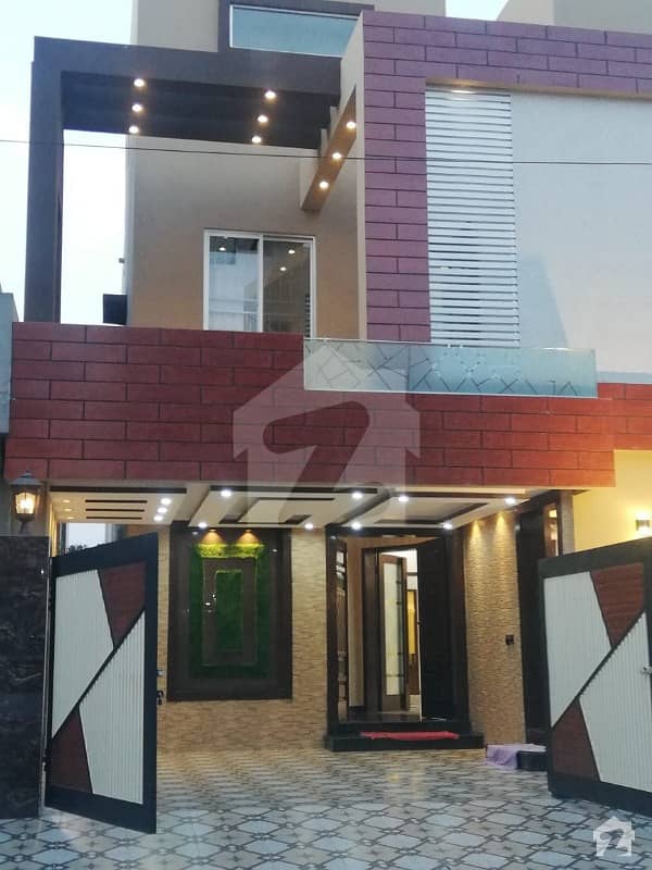 Apartment For Sale On Installment Plan Bahria Town Lahore