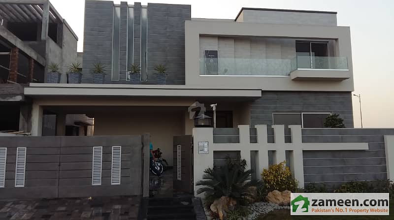 1 Kanal Luxurious Bungalow Available For Sale Located Dha Phase 6