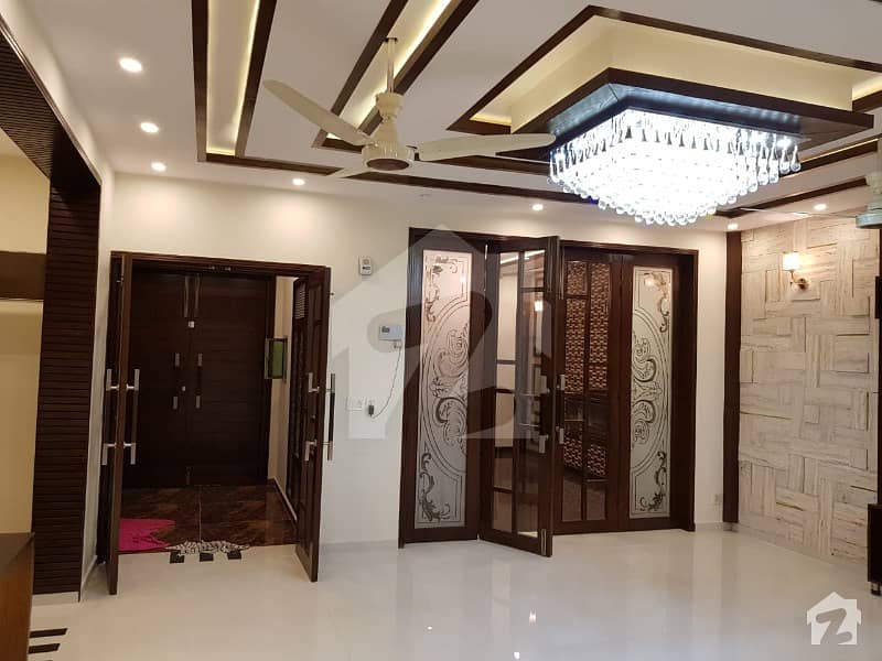 Luxury 10 Marla Bungalow For Sale In Sector C Bahria Town Jasmine Block