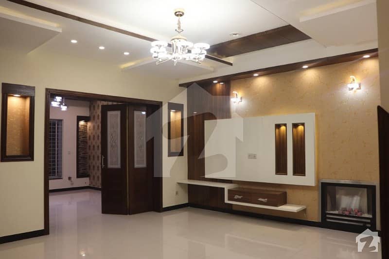 10 Marla Brand New House Available For Sale In Wapda Town Lahore