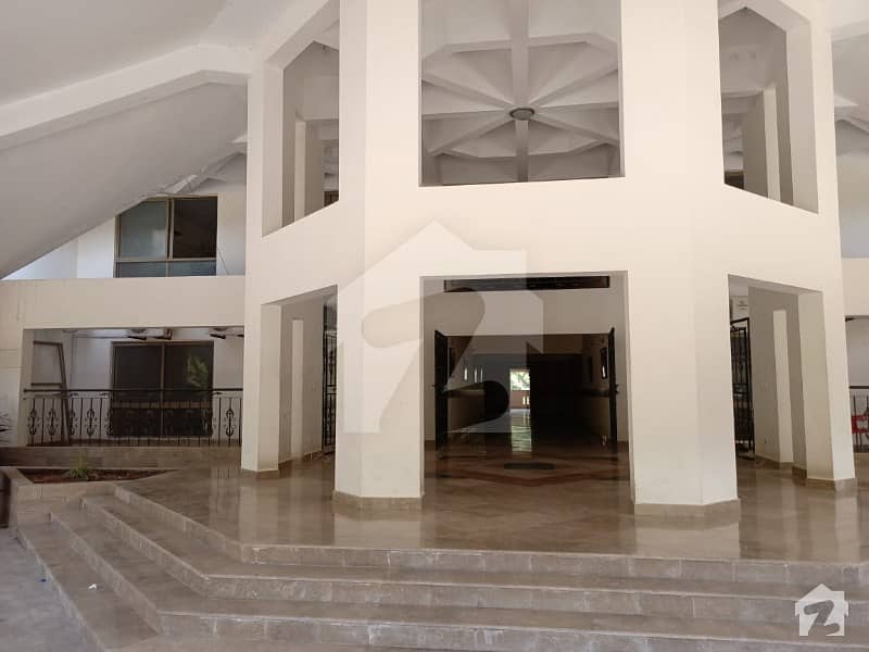 اسلام آباد - مری ایکسپریس وے اسلام آباد میں 1 کمرے کا 3 مرلہ فلیٹ 45 لاکھ میں برائے فروخت۔