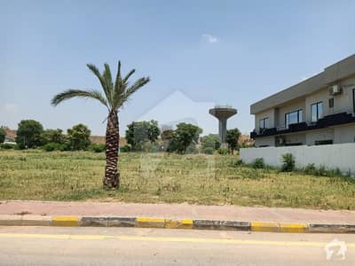 Excellent Located Plot Easy Approach Ready For Construction Excellent Located Plot Easy Approach Ready For Construction