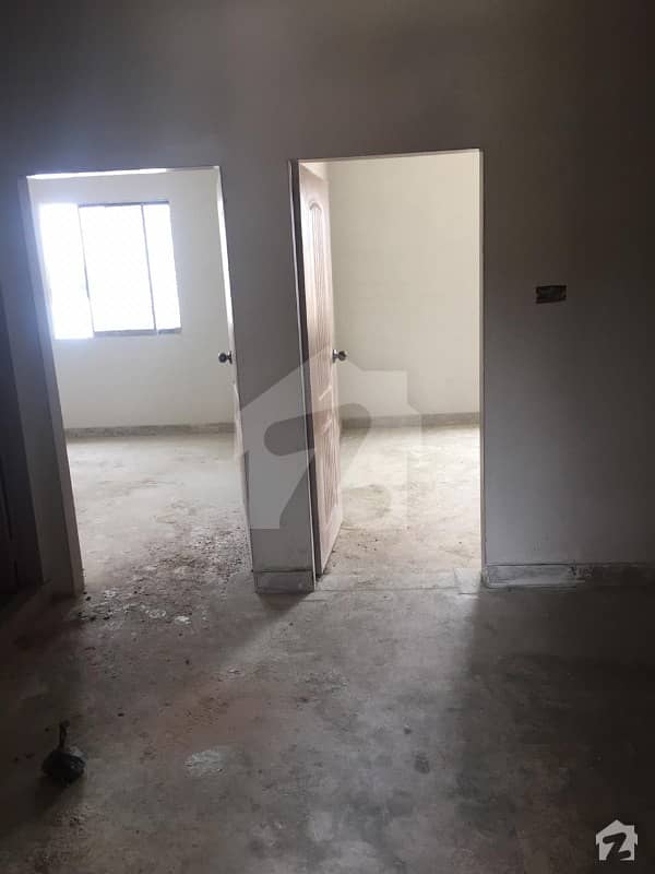 4 Bedroom Corner Flat For Sale On Best Price