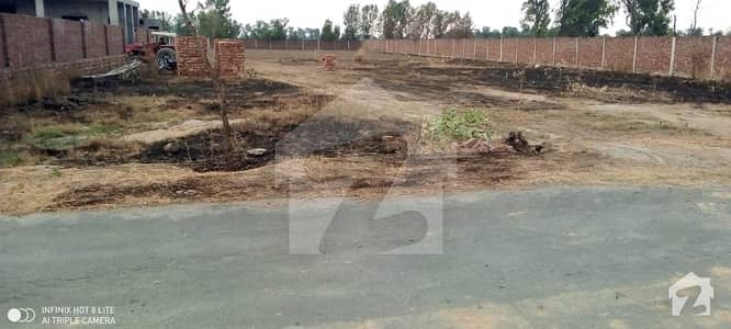4 Kanal Chaudhry Farm House Land For Sale On Barki Road Lahore 4 Kanal Chaudhry Farm House Land For Sale On Barki Road Lahore