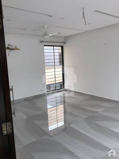 Brand New 1 Kanal Upper Portion Available In Dha Phase3 Zblock Brand New 1 Kanal Upper Portion Available In Dha Phase3 Zblock