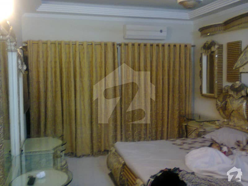 بی ایم سی ایچ ایس کراچی میں 3 کمروں کا 7 مرلہ فلیٹ 1.75 کروڑ میں برائے فروخت۔