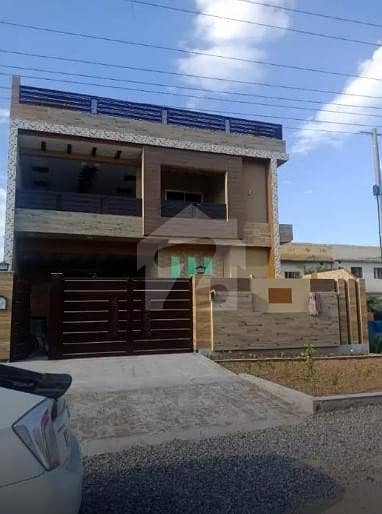 10 Marla Fresh House In F9 Sector Is For Sale