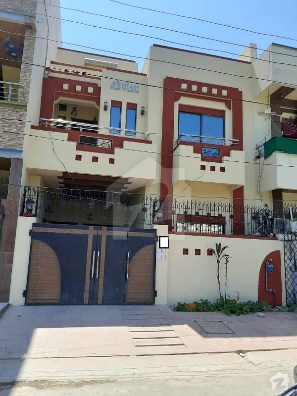 5 Marla Used House Available For Sale Near Emporium Mall And Ucp Expo Center