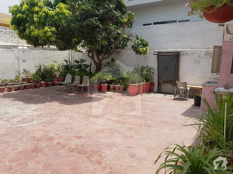 House For Sale In Prime Location Of Cantt