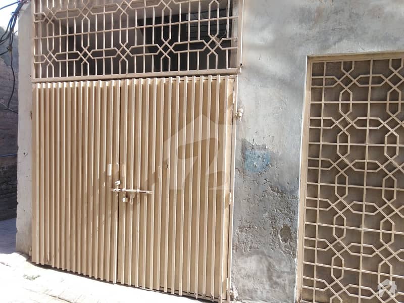 جیل روڈ بہاولپور میں 2 کمروں کا 5 مرلہ مکان 40 لاکھ میں برائے فروخت۔