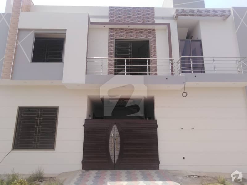 علامہ اقبال ٹاؤن بہاولپور میں 4 کمروں کا 3 مرلہ مکان 70 لاکھ میں برائے فروخت۔