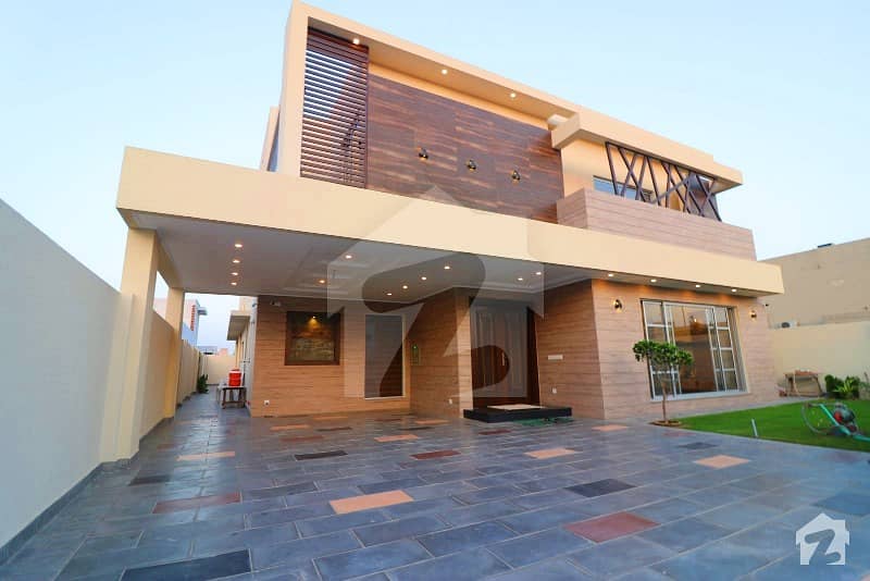 Modern Design 1 Kanal Brand New Beautiful And Luxury Bungalow For Sale