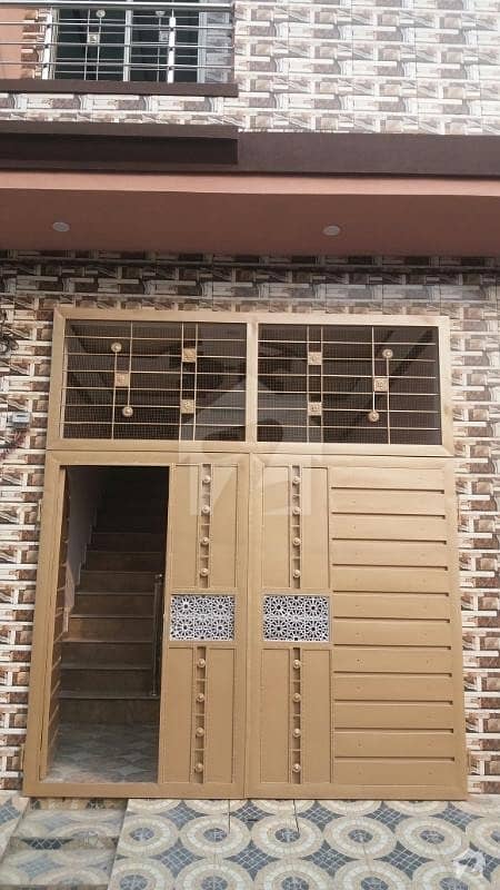 شاہ فرید ملتان روڈ لاہور میں 3 کمروں کا 3 مرلہ مکان 60 لاکھ میں برائے فروخت۔