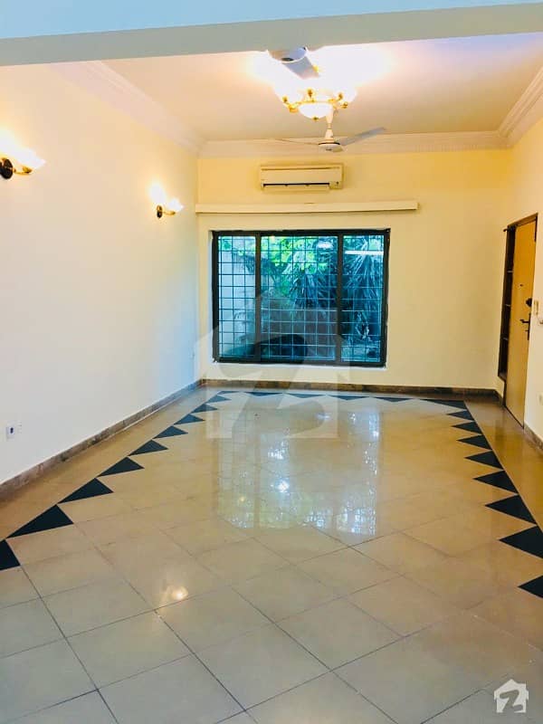Beautiful House Available For Rent Prime Location F-11 Beautiful House Available For Rent Prime Location F-11