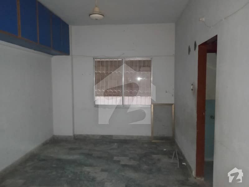 2 Bed Lounge Portion For Rent Nazimabad 3