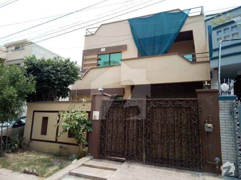 8 Marla Owner Build House For Sale Near Canal Road Johar Town Lahore