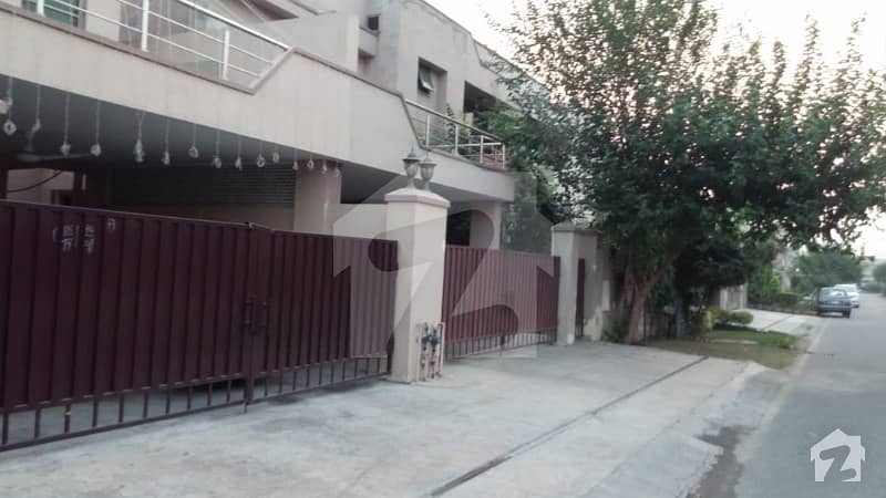 Direct Deal 3 Bed House For Sale In Askari 10 Lahore By Owner