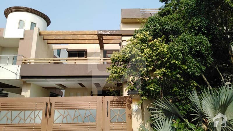 10 Marla House For Sale In C Block Of Canal Garden Lahore