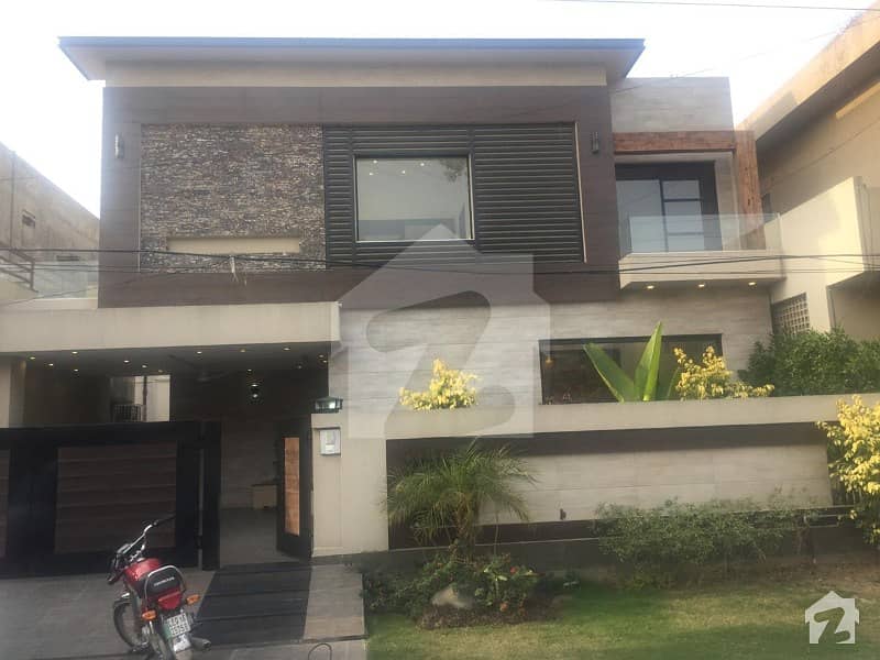 10 Marla House For Rent  At Dha Phase 2  Block S
