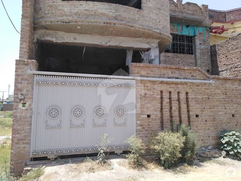 دورنپور پشاور میں 7 کمروں کا 10 مرلہ مکان 1.5 کروڑ میں برائے فروخت۔